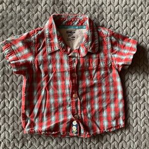 🎉HP🎉 Plaid Button Down Shirt from OshKosh B'gosh in 6-9M